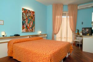 camera hotel porto san giorgio